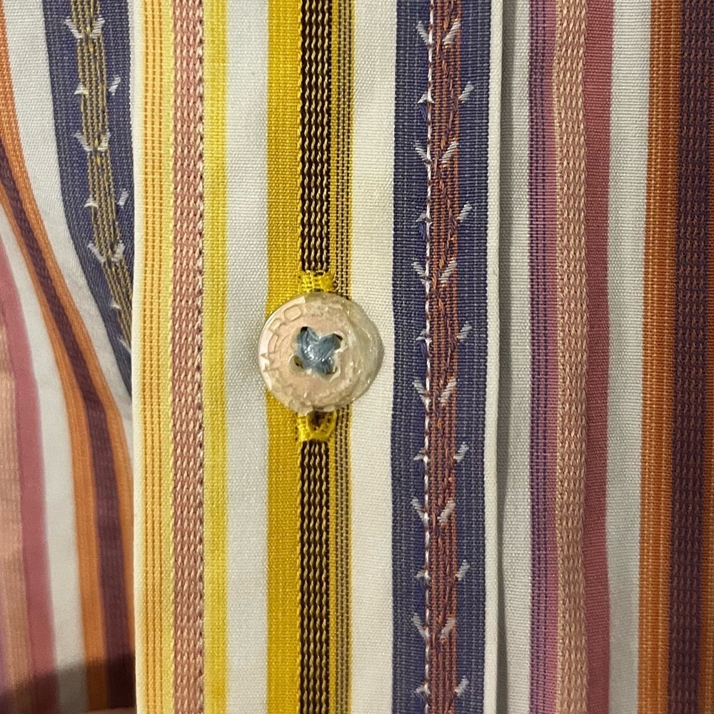 Robert Graham Button Down 70s Style Dress Shirt - Picture 7 of 11